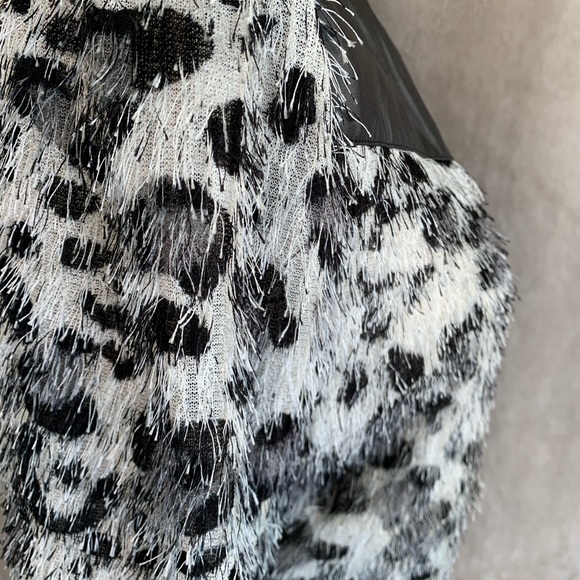 Extra Belleza Faux Leather Trim Animal Print Jacket Fashion M - Picture 11 of 16